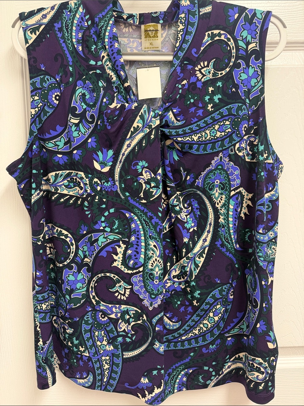 Anne Klein Sleeveless Paisley V-Neck Camisole purple and blue